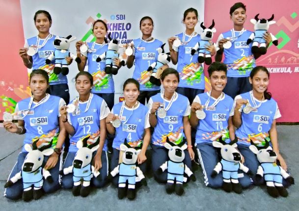 Odisha girls kho-kho silver