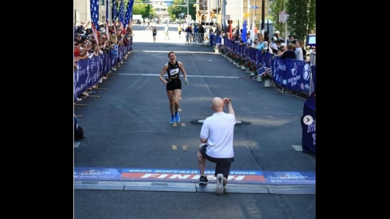 proposal at a marathon