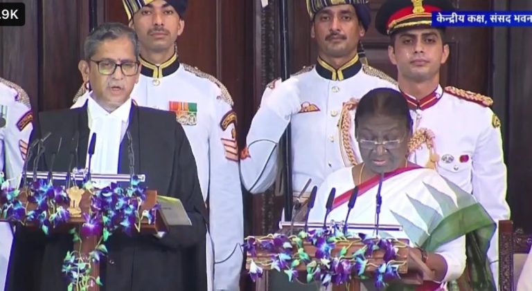 [Watch] ‘Daughter of Odisha’ Droupadi Murmu Takes Oath As 15th President Of India
