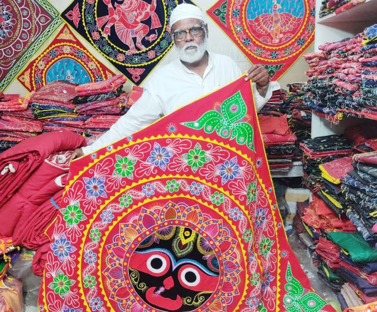Did You Know Odisha’s Pipli Art Work Was First Made By A Muslim Darjee? Know The Story