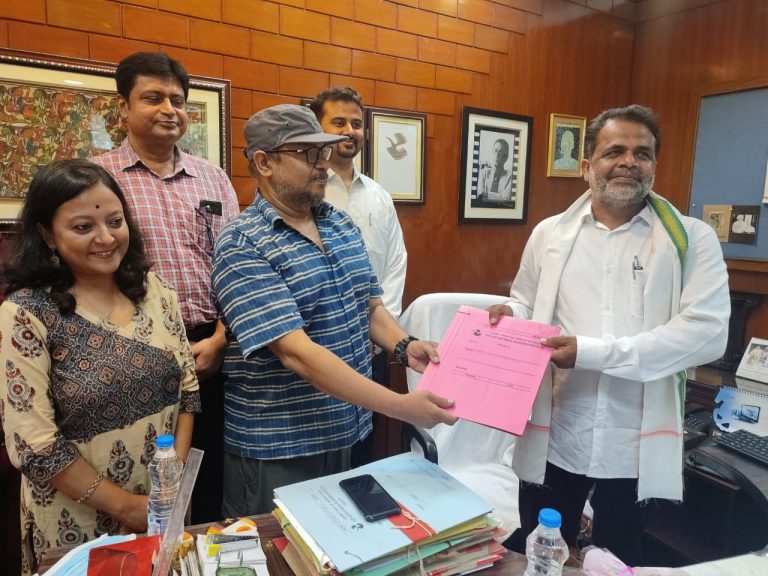 Himansu Khatua takes charge as srfti director
