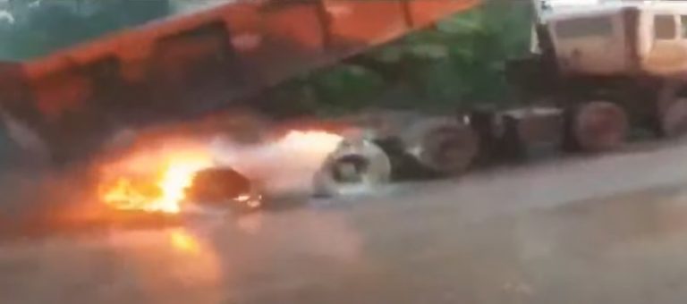 hyva catches fire in sundargarh