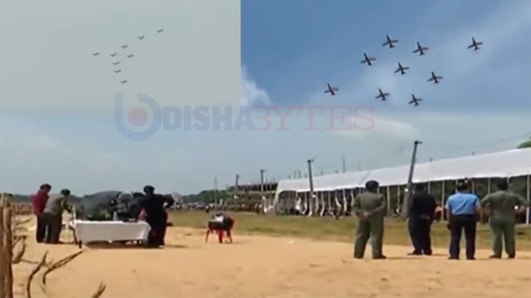 After Full Dress Rehearsal, IAF Suryakiran Team Ready To Enthral Bhubaneswar Crowd Tomorrow