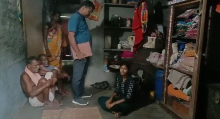 robbers kill woman in odisha