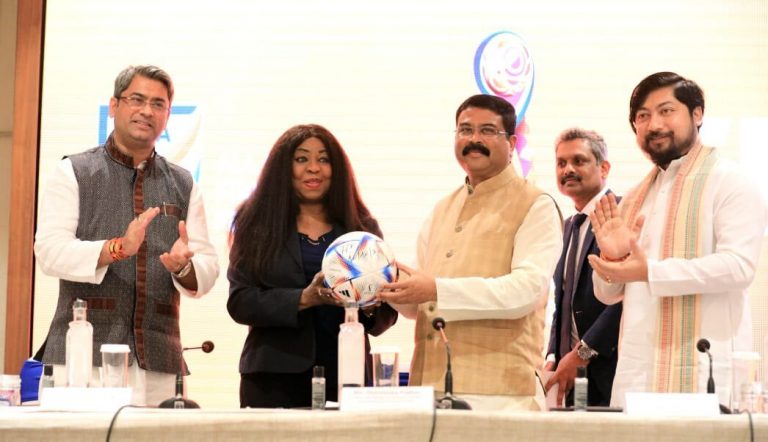 Dharmendra pradhan with Fifa secretary
