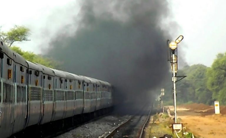 smoke in train