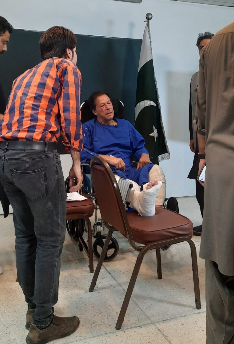 Imran Khan addresses nation from hospital