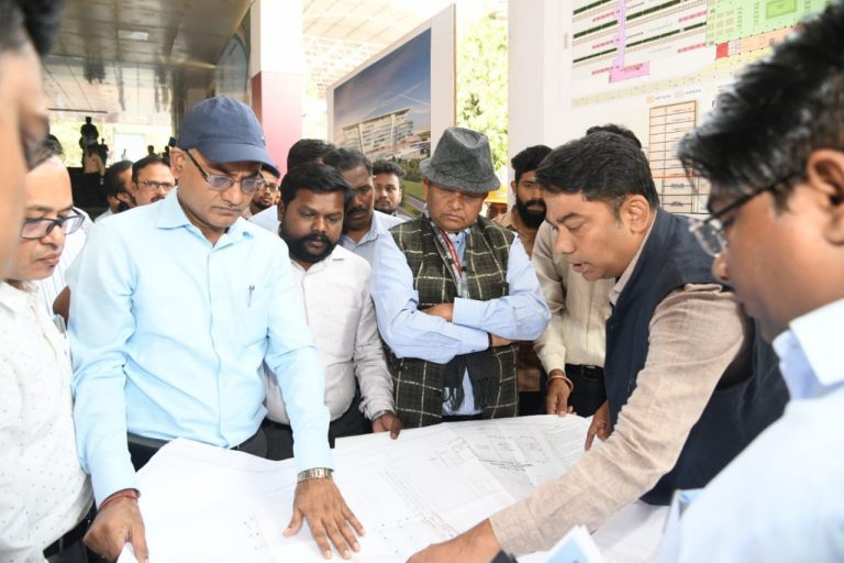 ECoR GM Inspects & Reviews Railway Projects In Odisha