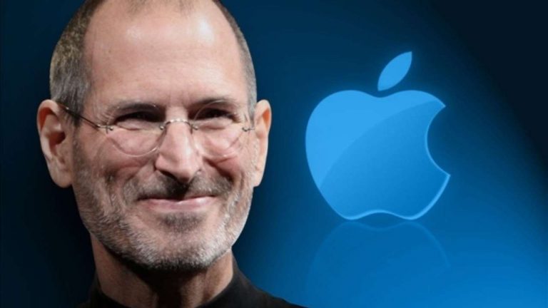 Steve Jobs’ Sandals Sold For This Whopping Amount!