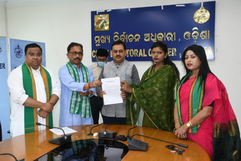 Odisha Bypoll: BJD Moves CEO Accusing TV Channel Teams & 2 BJP Leaders Of Distributing Money In Padampur