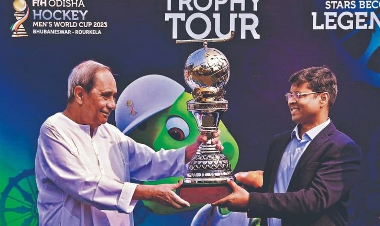 Vedic Chants At Lingaraj Temple, Rangolis & Petal Showers During Trophy Tour Of Hockey WC In Odisha Capital