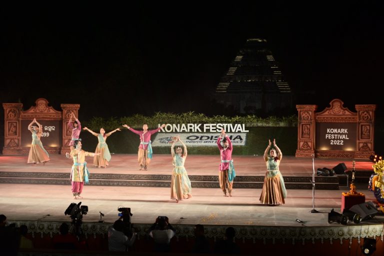 [In Pics] 33rd Edition Konark Dance Festival Kicks Off