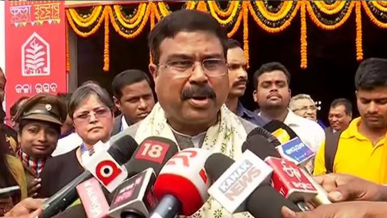 Dharmendra Pradhan Slams Odisha Govt Over Metro Project; Says It Cannot Take Off Through Photoshoot