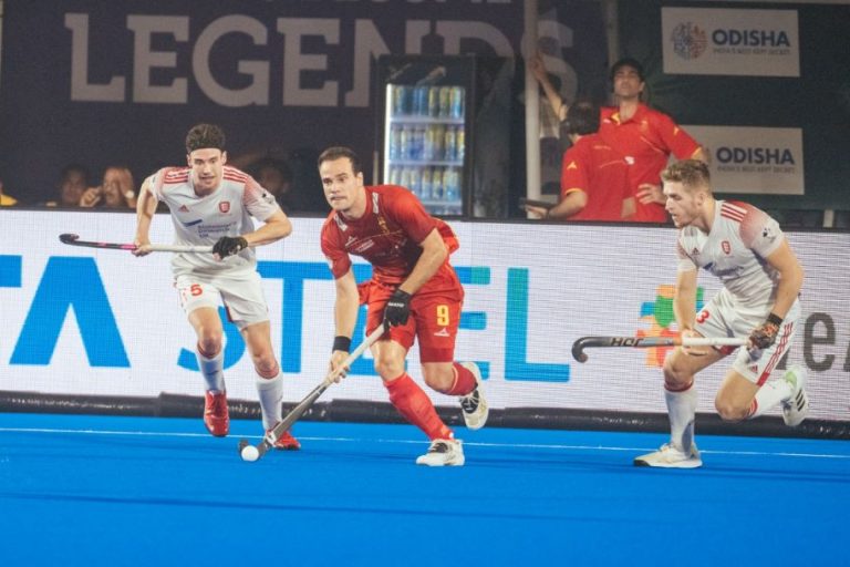 England beat spain 4-0