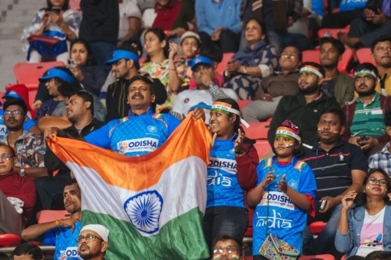 India edge Wales 4-2