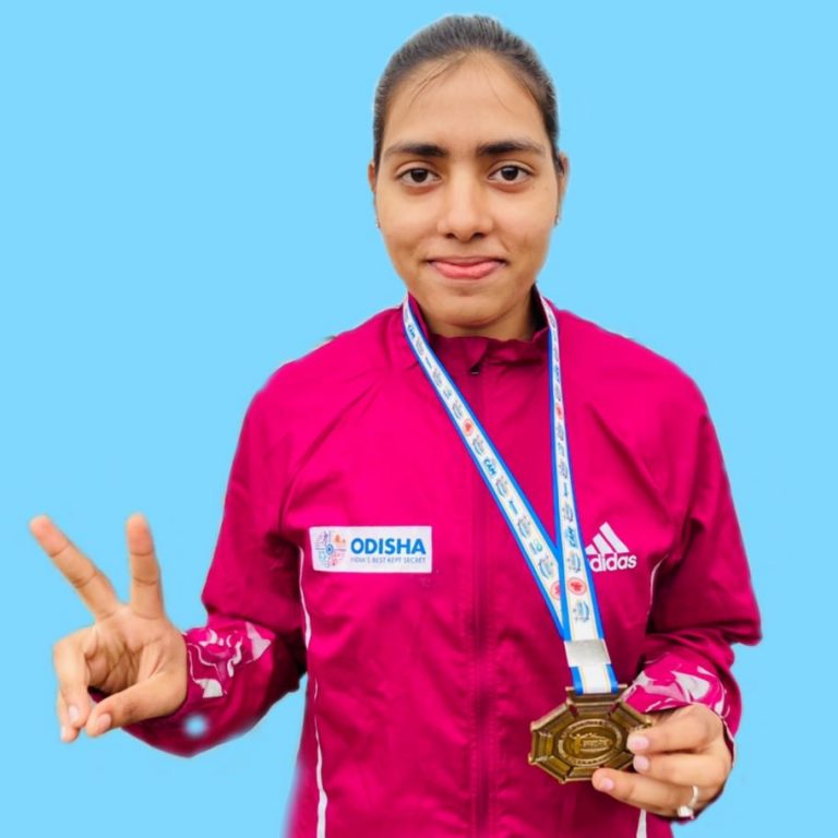 Swasti singh national road cycling gold