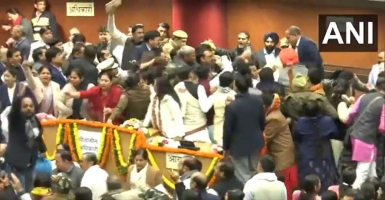 Delhi councillors fight