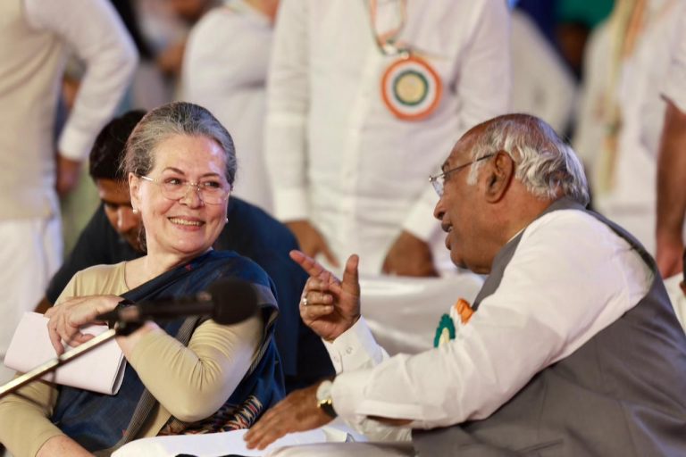 Sonia Gandhi not to retire