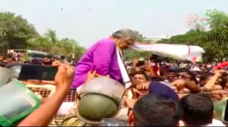 Sura Routray Attempts To Scale Police Barricade During Cong Protest Over ‘Adani Scam’ In Odisha Capital