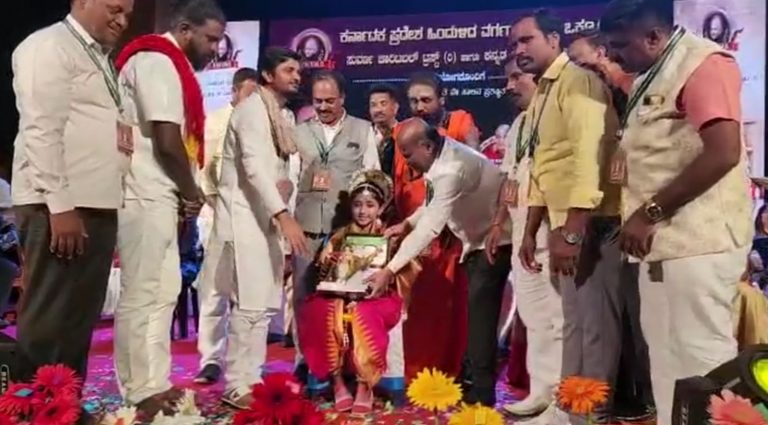 Little Girl From Odisha Bags National Award At Bengaluru With Her Talent