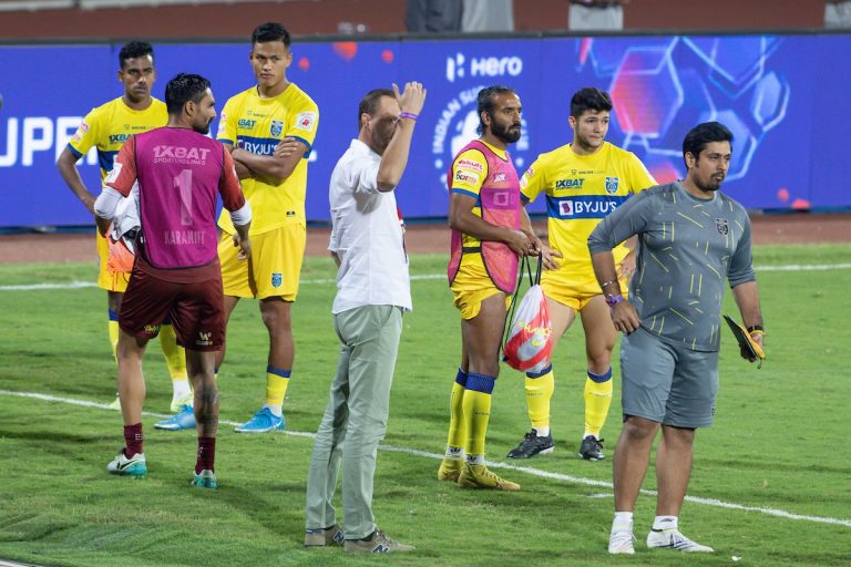 Kerala blasters walk out