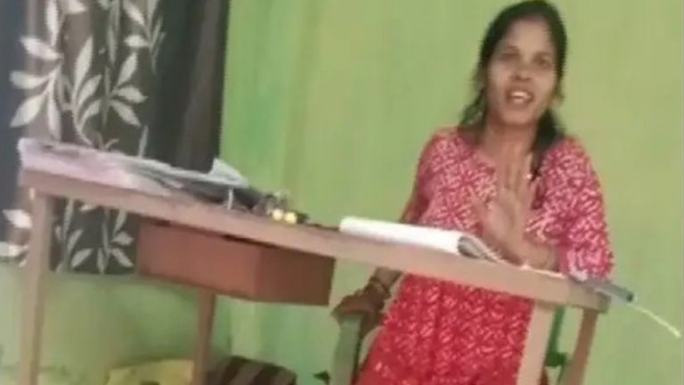 2 Forest Officials Suspended For Cheating Tribal Kendu Leaf Pluckers In Odisha