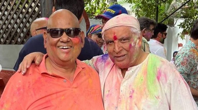 Satish Kaushik’s Last Insta Post Was From A Holi Party Hosted By Javed Akhtar-Shabana Azmi