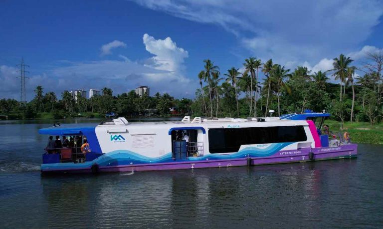 All You Need To Know About India’s 1st Water Metro To Be Launched Tomorrow