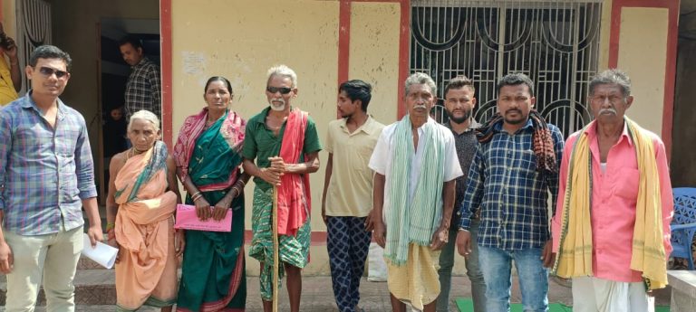 21 Migrants From Odisha Held Captive By Brick Kiln Owner In Telangana; Families Cry For Rescue