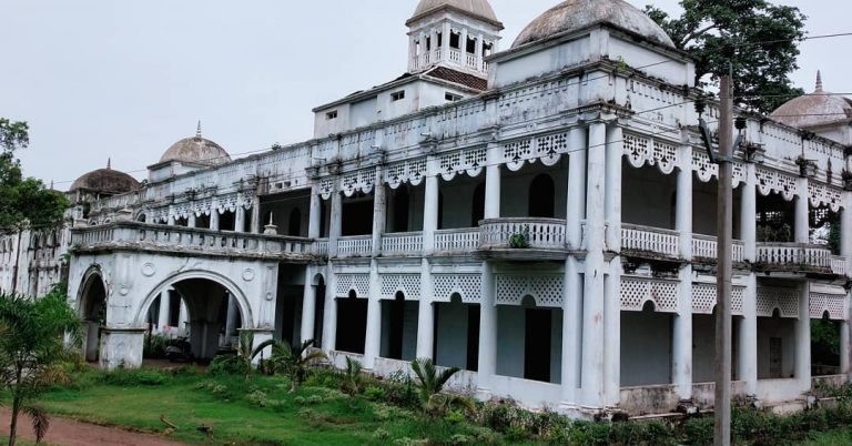 Odisha Tourism To Invite Fresh Bids To Run BN Palace & Satapada Yatrinivas In PPP Mode