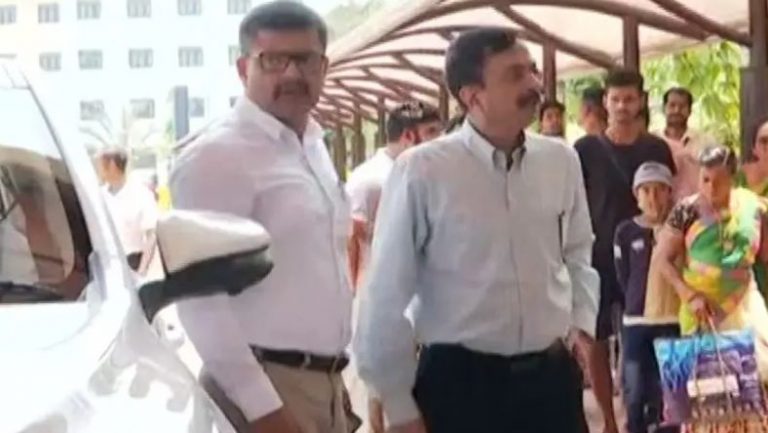 Odisha DGP Visits AIIMS Bhubaneswar To Meet DSP Injured In Kalahandi Gunbattle; Bullet Removed