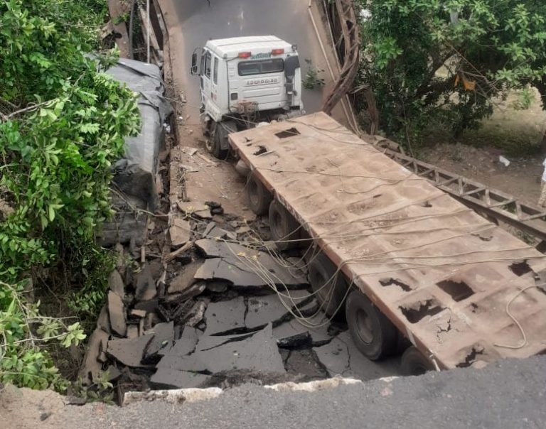 bridge collapse