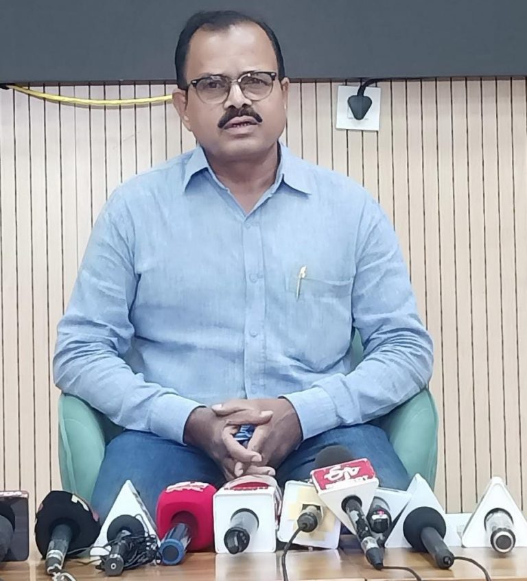 nikunja bihari dhal ceo