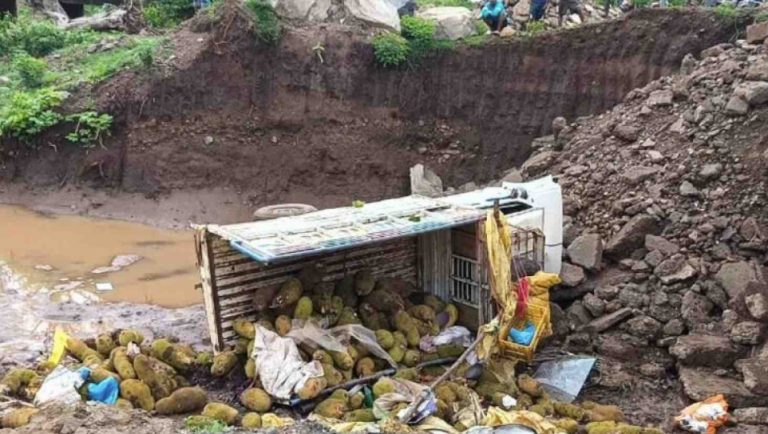 2 Dead, 9 Injured As Pick-Up Van Falls Into Gorge In Odisha’s Kalahandi
