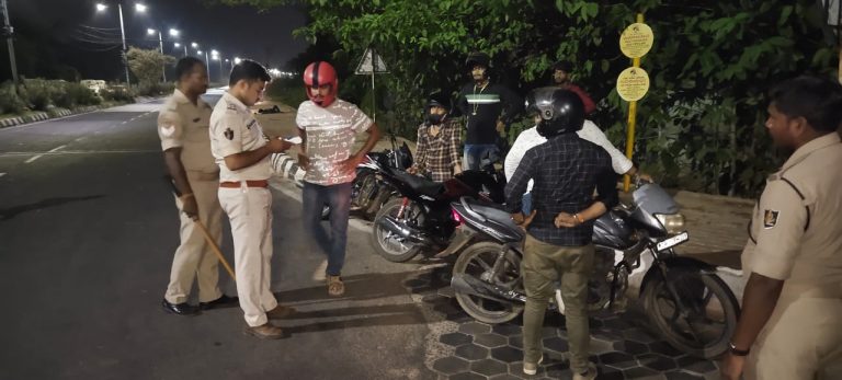 night blocking by police