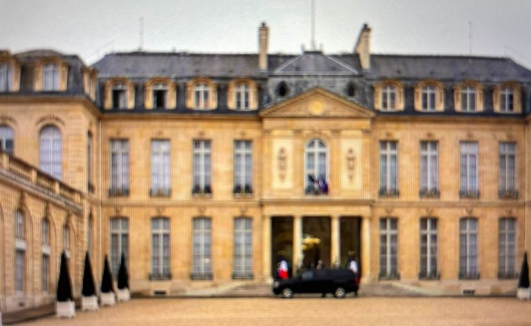 French President’s Official Residence Receives Unusual Package: Chopped Fingertip Of A Human