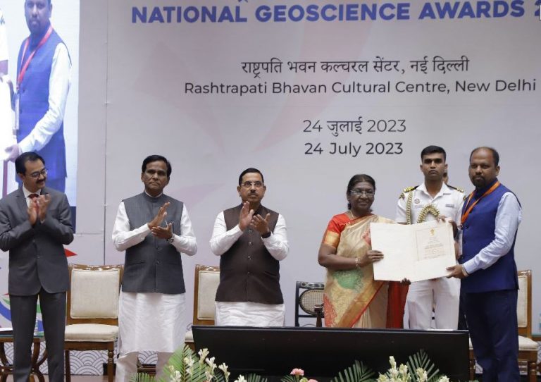 Odia Scientist Amiya Samal Conferred National Young Geoscientist Award