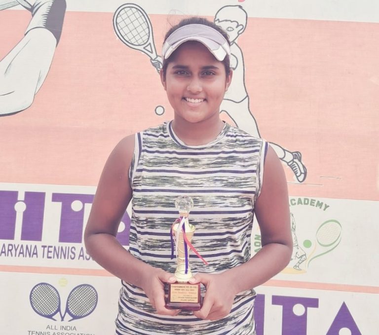 Sohini Mohanty double crown