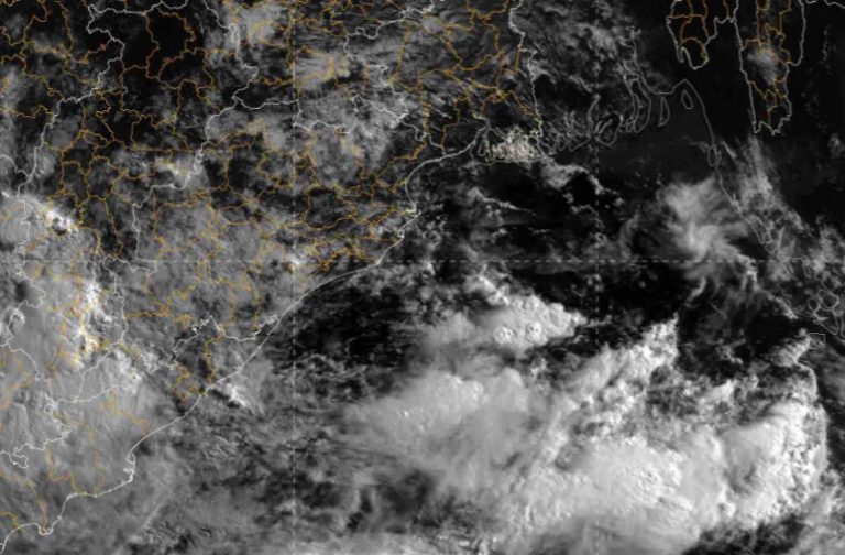 Low Pressure Over Bay In 24 Hours; Heavy Rain Alert For 13 Dists Of Odisha Today