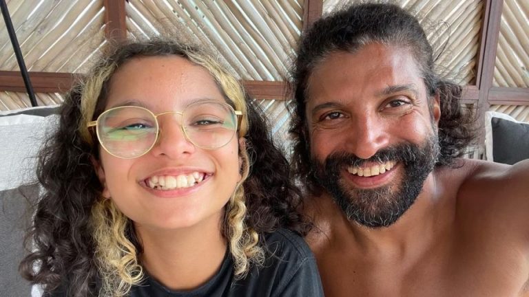 Farhan akhtar and daughter Akira