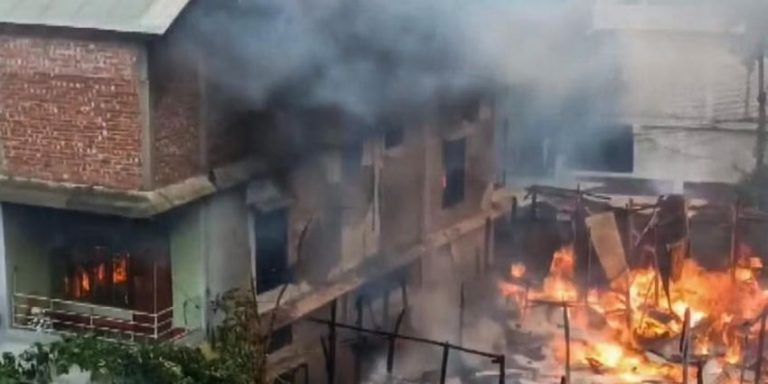 Houses burnt in Imphal