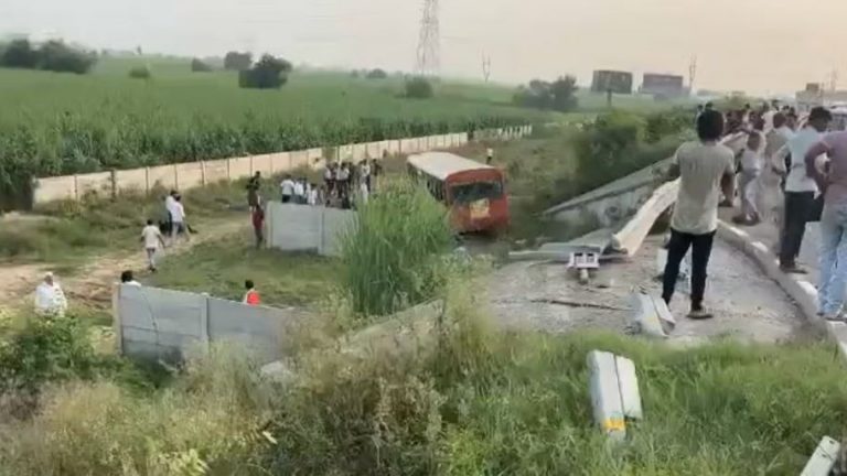 Bus falls off Meerut-Delhi highway
