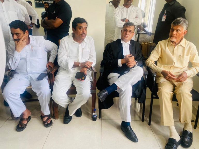 Chandrababu Naidu in ACB court