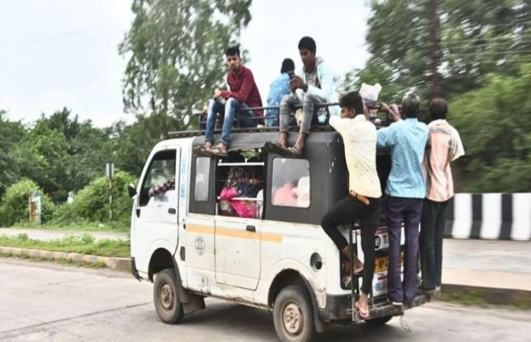 Overloaded vehicles of Ratlam