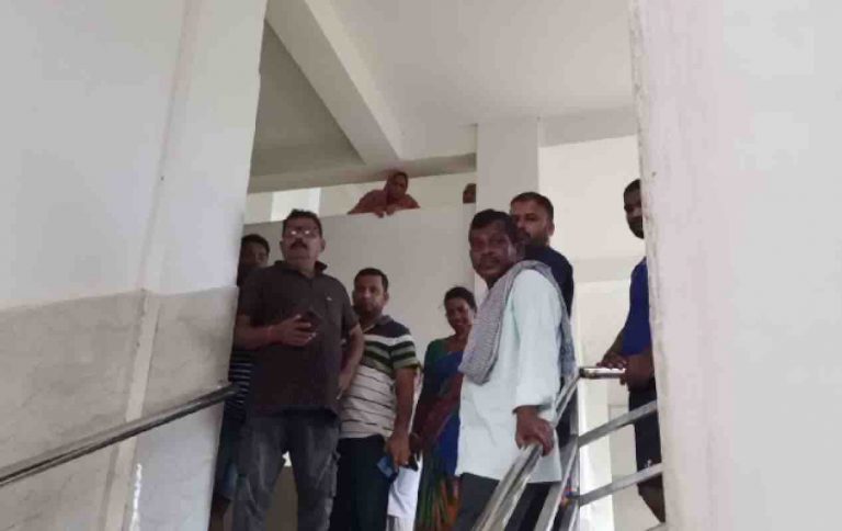 Man Found Hanging On Govt Hospital Premises In Odisha’s Balasore