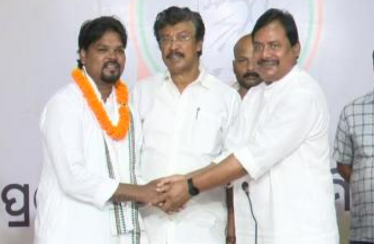 Former India Hockey Captain Prabodh Tirkey Joins Congress In Bhubaneswar