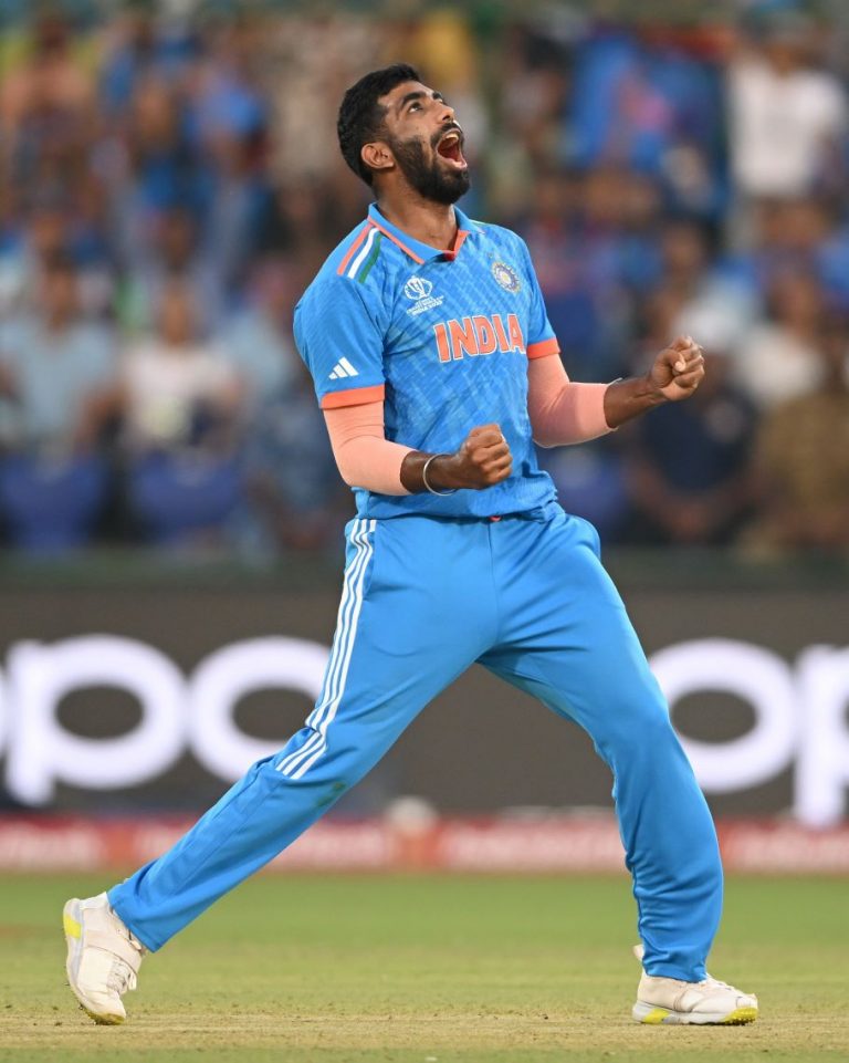 Bumrah 4 for 39
