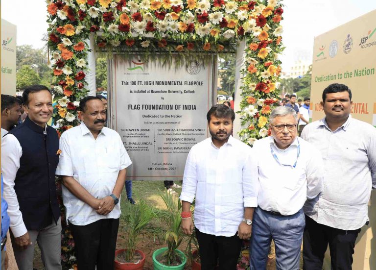 108ft Monumental Tiranga Hoisted At Ravenshaw University Campus In Odisha’s Cuttack
