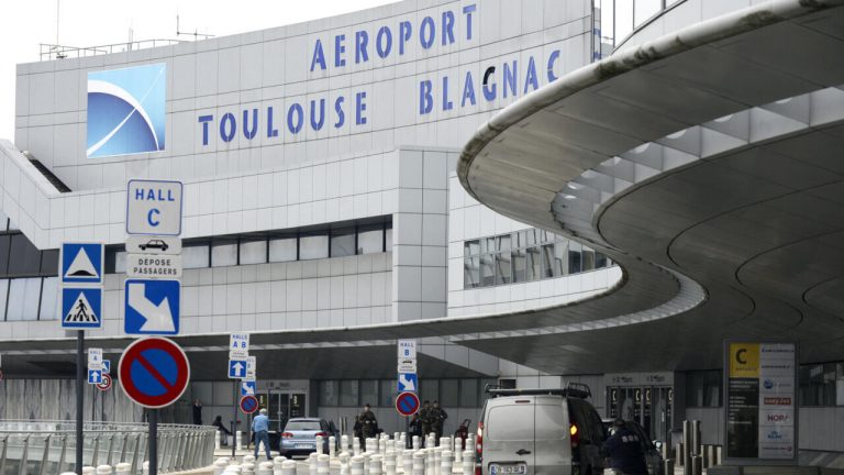 France airports evacuated