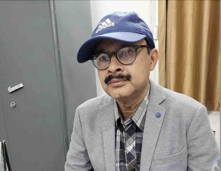 Ophthalmologist Of District Headquarters Hospital Arrested On Bribery Charges